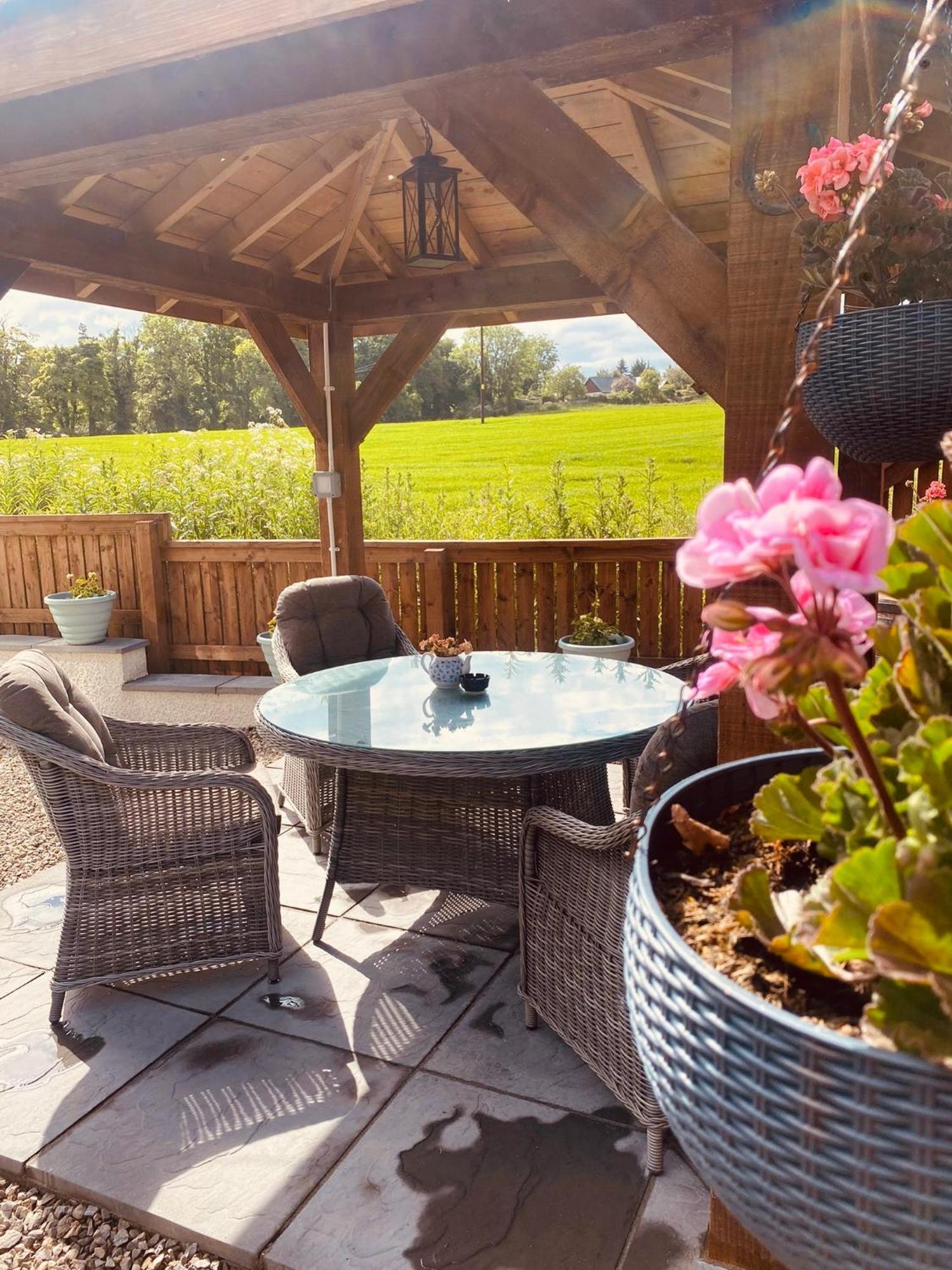 'Wardlaw View' Luxury Studio Apartment With Stunning View Kirkhill Экстерьер фото